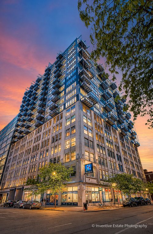 1512-565 W Quincy St, Chicago, IL, 60661-2911 | Card Image