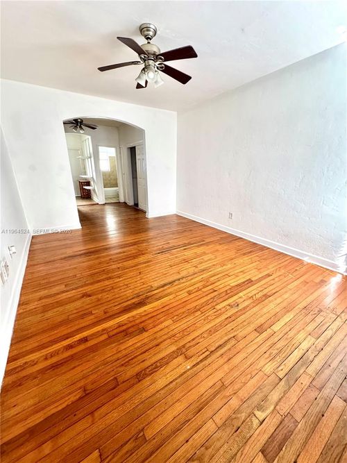 apt-6-1561 Lenox Ave, Miami Beach, FL, 33139-3359 | Card Image