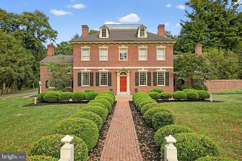 1101 Smallbrook Ln, YORK, PA, 17403-3411 | Card Image