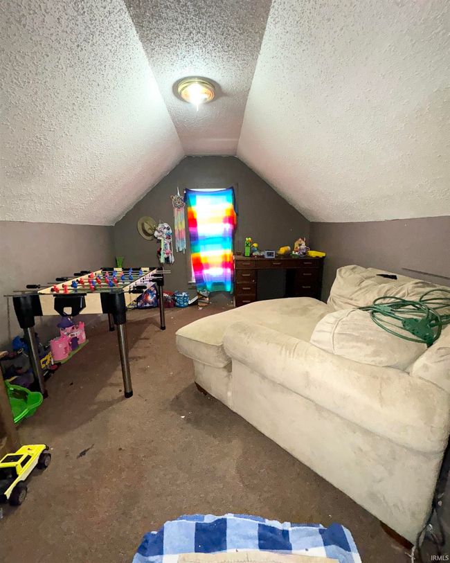 2124 S Walnut St, Home with 3 bedrooms, 1 bathrooms and null parking in Muncie IN | Image 17