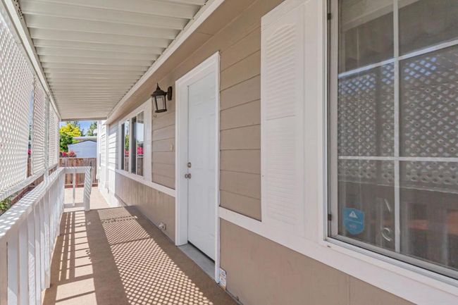 1220 Vienna Dr, Home with 5 bedrooms, 2 bathrooms and null parking in Sunnyvale CA | Image 4