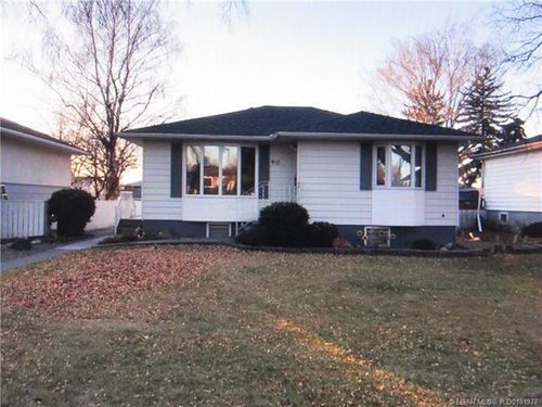 410 24 Street S, Lethbridge, AB, T1J3N5 | Card Image