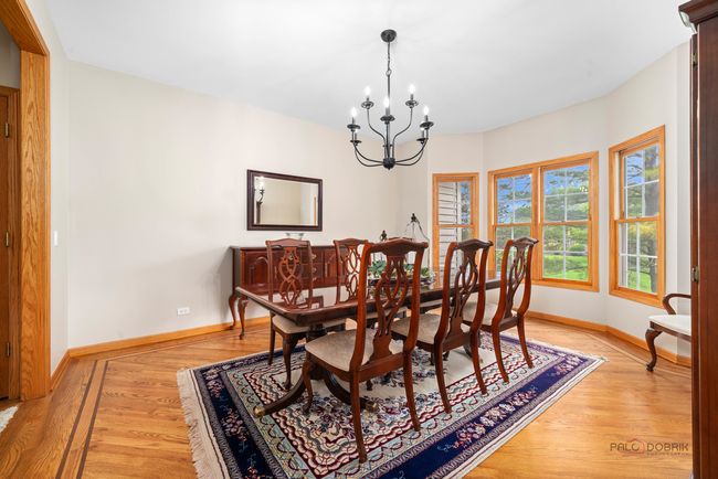 17 Arrowwood Dr, House other with 5 bedrooms, 5 bathrooms and 3 parking in Hawthorn Woods IL | Image 5