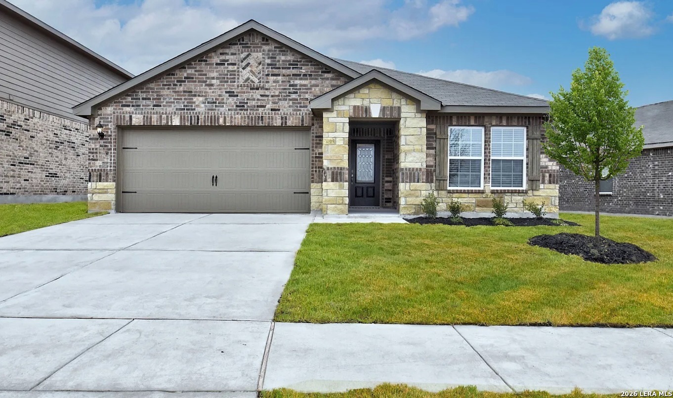 Residential Lease in Converse