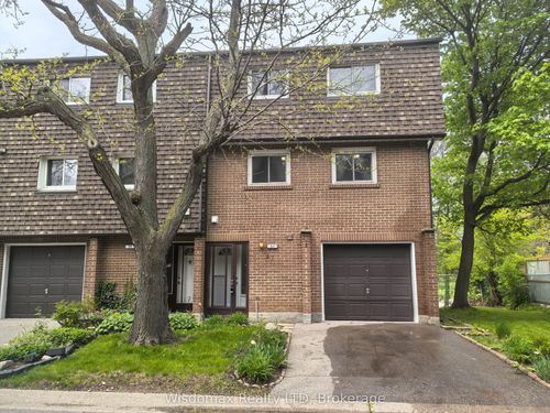 47-3100 Kingston Rd, Scarborough, ON, M1M3T4 | Card Image