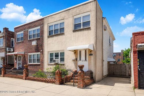 2118 W 7th Street, Brooklyn, NY, 11223 | Card Image