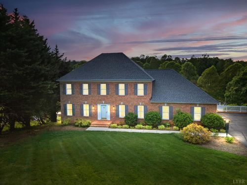 1305 Summerpark Dr, Forest, VA, 24551-2765 | Card Image