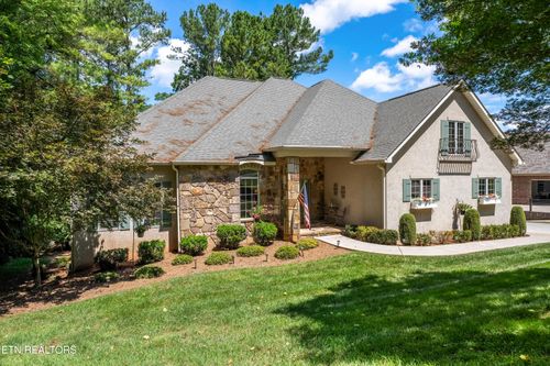 300 Marsh Hawk Dr, Vonore, TN, 37885-5331 | Card Image
