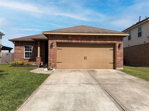 1038 Cash St, Alvin, TX, 77511-3030 | Card Image