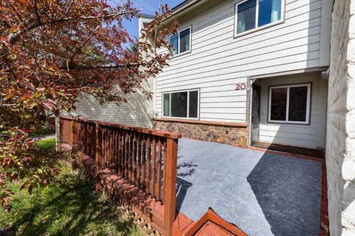 20-20 Sequoia Ct, Steamboat Springs, CO, 80487-1750 | Card Image