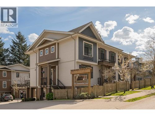 15-1818 Harbour St, Port Coquitlam, BC, V3C0E8 | Card Image