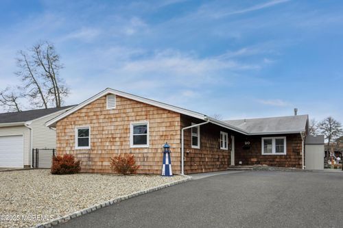 20 Sandy Point Dr, Brick, NJ, 08723-5832 | Card Image