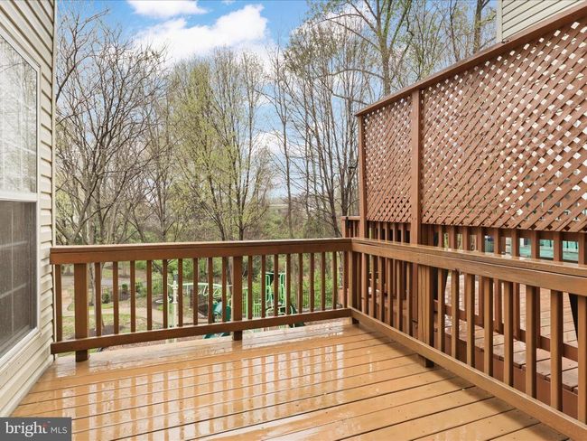 9332 Branch Side Ln, Townhouse with 4 bedrooms, 4 bathrooms and null parking in FAIRFAX VA | Image 19