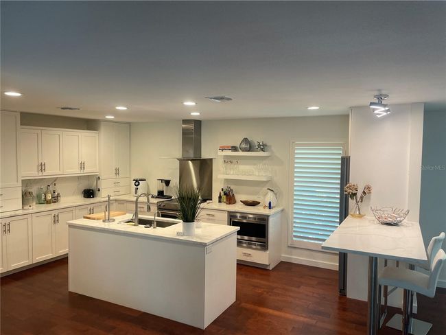 460 Pheasant Dr, House other with 4 bedrooms, 4 bathrooms and null parking in SARASOTA FL | Image 7