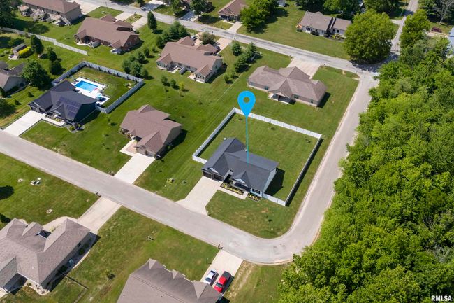 1209 Wildflower Ln, House other with 3 bedrooms, 2 bathrooms and null parking in Herrin IL | Image 26