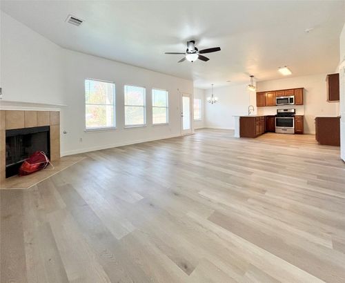 282 Black Cap Run, Buda, TX, 78610-4977 | Card Image