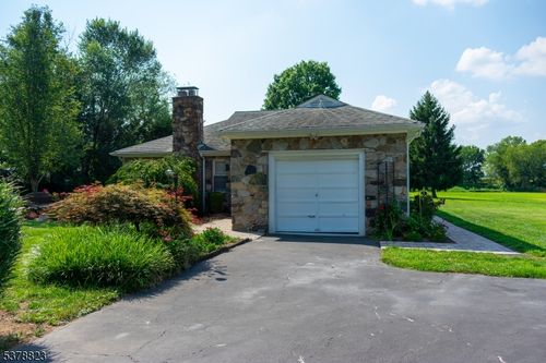115 County Road 519, Belvidere, NJ, 07823-2834 | Card Image