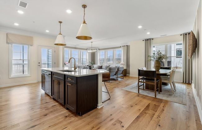 UNIT-109 - 2 Stratton Dr, Condo with 1 bedrooms, 1 bathrooms and 2 parking in Woburn MA | Image 6