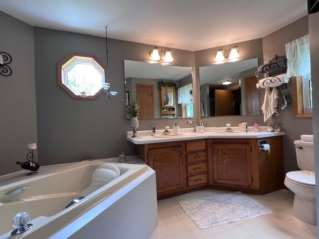 Primary Suite | Image 22