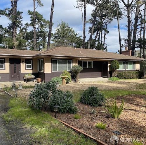 4052 Costado Rd, Pebble Beach, CA, 93953-3083 | Card Image
