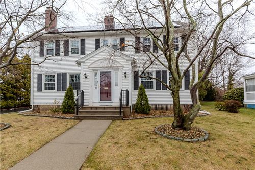 72 Allerton Ave, East Providence, RI, 02914-3002 | Card Image