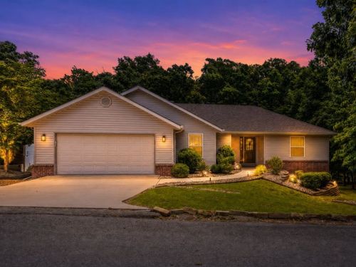 15 Melanie Cir, Bella Vista, AR, 72714-4825 | Card Image