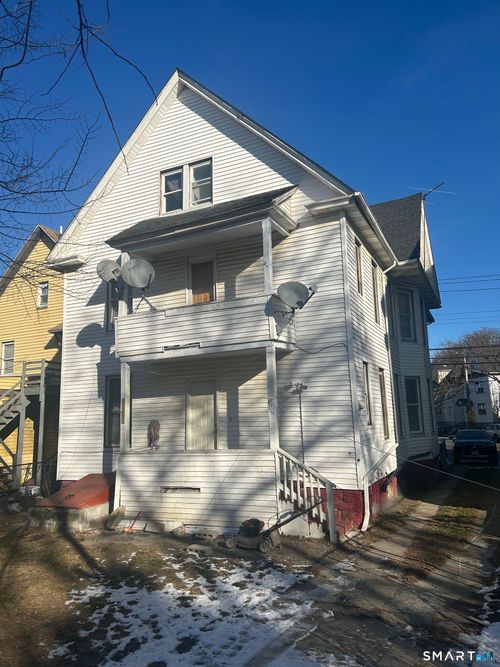 727 Iranistan Ave, Bridgeport, CT, 06605-1219 | Card Image