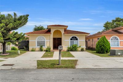 7717 W 30th Ln, House other with 3 bedrooms, 2 bathrooms and null parking in Hialeah FL | Image 2