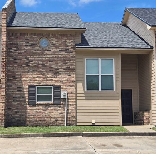 221 N French Quarter Dr, Houma, LA, 70364-2662 | Card Image