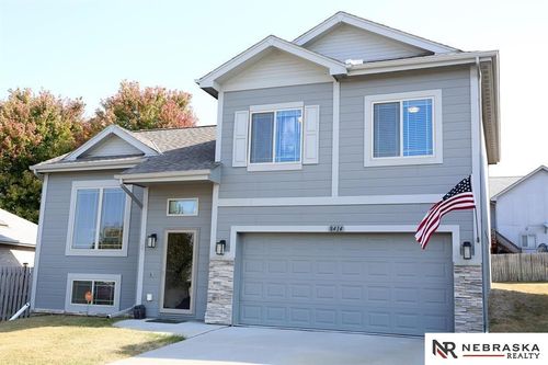 8414 Baker St, Omaha, NE, 68122-1265 | Card Image