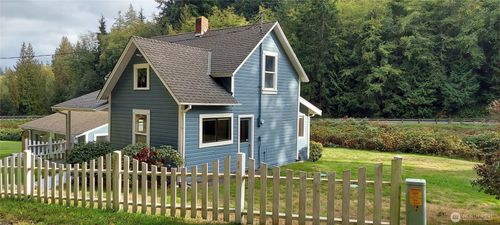 9546 Cascade Loop, Clinton, WA, 98236 | Card Image