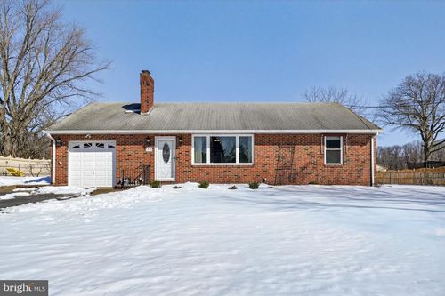 110 Landing St, Southampton, NJ, 08088-3318 | Card Image