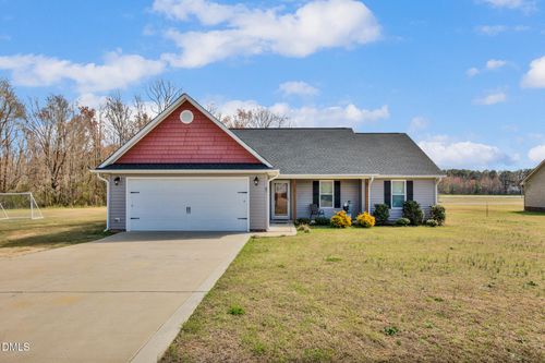 87 Hawks Croft Ct, Erwin, NC, 28339-3200 | Card Image