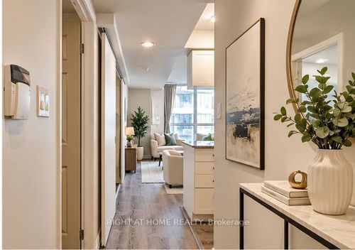 222-230 Queens Quay W, Toronto, ON, M5J2Y7 | Card Image