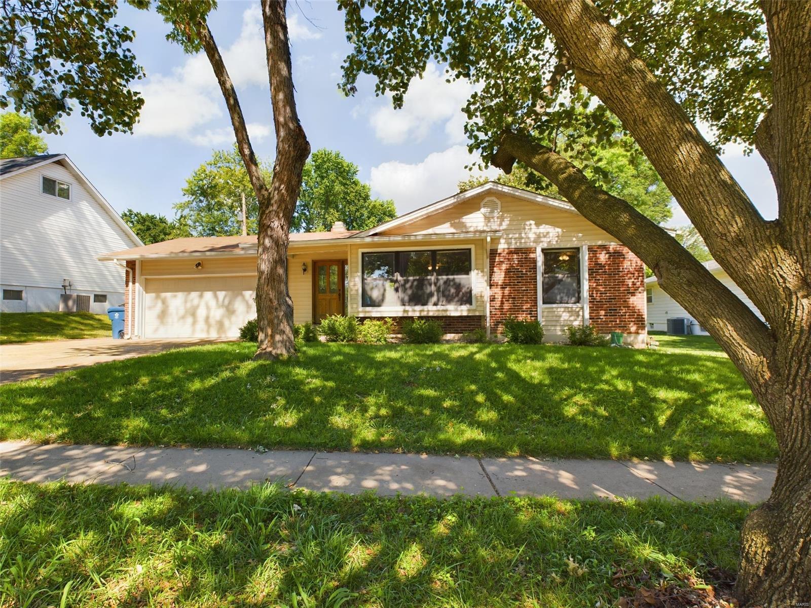 Ferngate Ln, Saint Louis, MO 63141