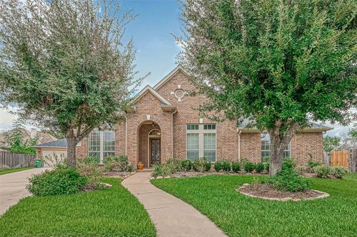 5242 Fountainbrook Ln, Sugar Land, TX, 77479-4834 | Card Image