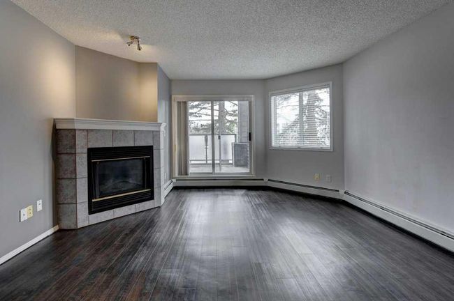 106 - 30 Sierra Morena Mews Sw, Condo with 2 bedrooms, 2 bathrooms and 1 parking in Calgary AB | Image 7