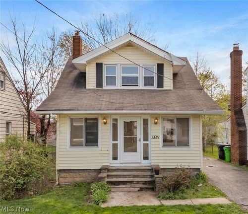 1381 S Green Rd, South Euclid, OH, 44121-3946 | Card Image