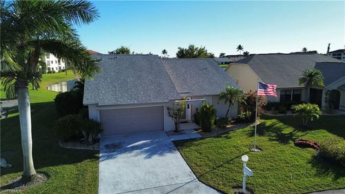 11404 Caravel Cir, FORT MYERS, FL, 33908-3922 | Card Image