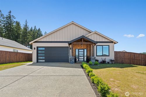 649 Prominence St, Winlock, WA, 98596-2501 | Card Image