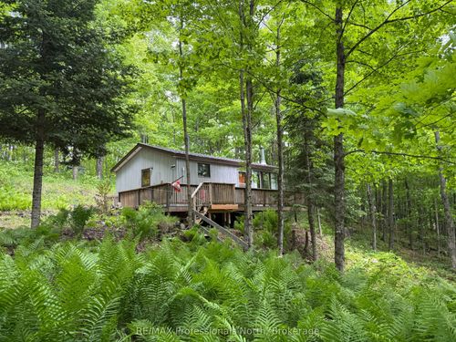 1025 Manitou Rd, Haliburton, ON, K0M1S0 | Card Image