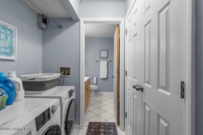 H10 - 6711 Gunston Ln, Condo with 2 bedrooms, 2 bathrooms and null parking in Prospect KY | Image 16