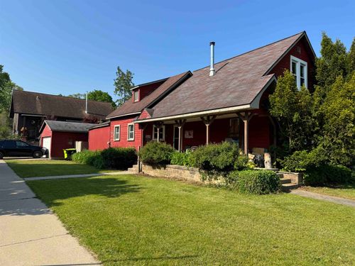 303 W 9th St, Traverse City, MI, 49684-3121 | Card Image