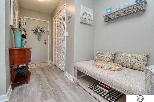 apt-111b-4000 S 56th St, Lincoln, NE, 68506-5101 | Card Image