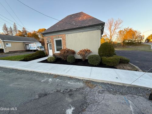 70 Saratoga Ave, Mechanicville, NY, 12118-1126 | Card Image