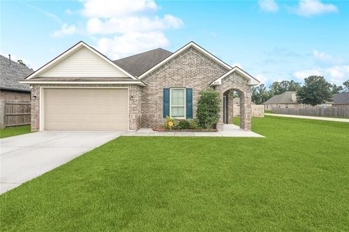 16138 Derry St, Ponchatoula, LA, 70454-7650 | Card Image