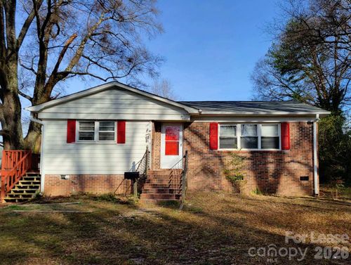 5405 Hilltop Cir, Charlotte, NC, 28269-4622 | Card Image