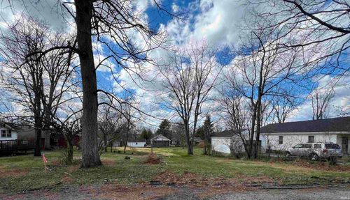 1112 S Stull Ave, Bloomington, IN, 47401-5910 | Card Image