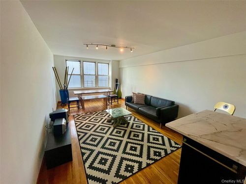 apt-f21-94 59th Ave, Elmhurst, NY, 11373-5180 | Card Image