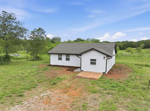 8750 154th St, Noble, OK, 73068-5226 | Card Image